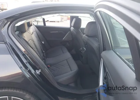 2026 BMW 530I z USA, uszkodzony, nr VIN WBA43FJ09TCW43084